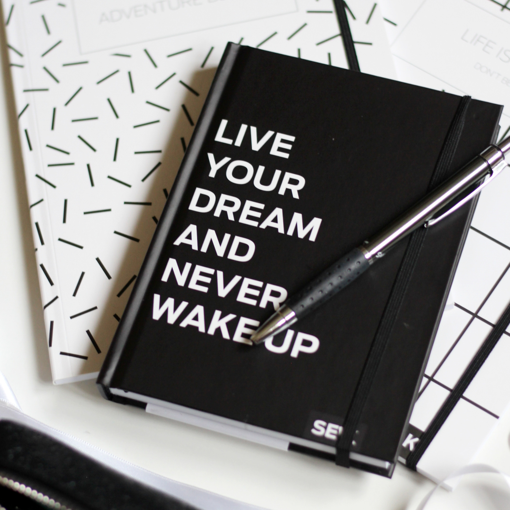 Bullet Journal / Dotted Notebook adventure begins & life is short (2pcs) - Image 11