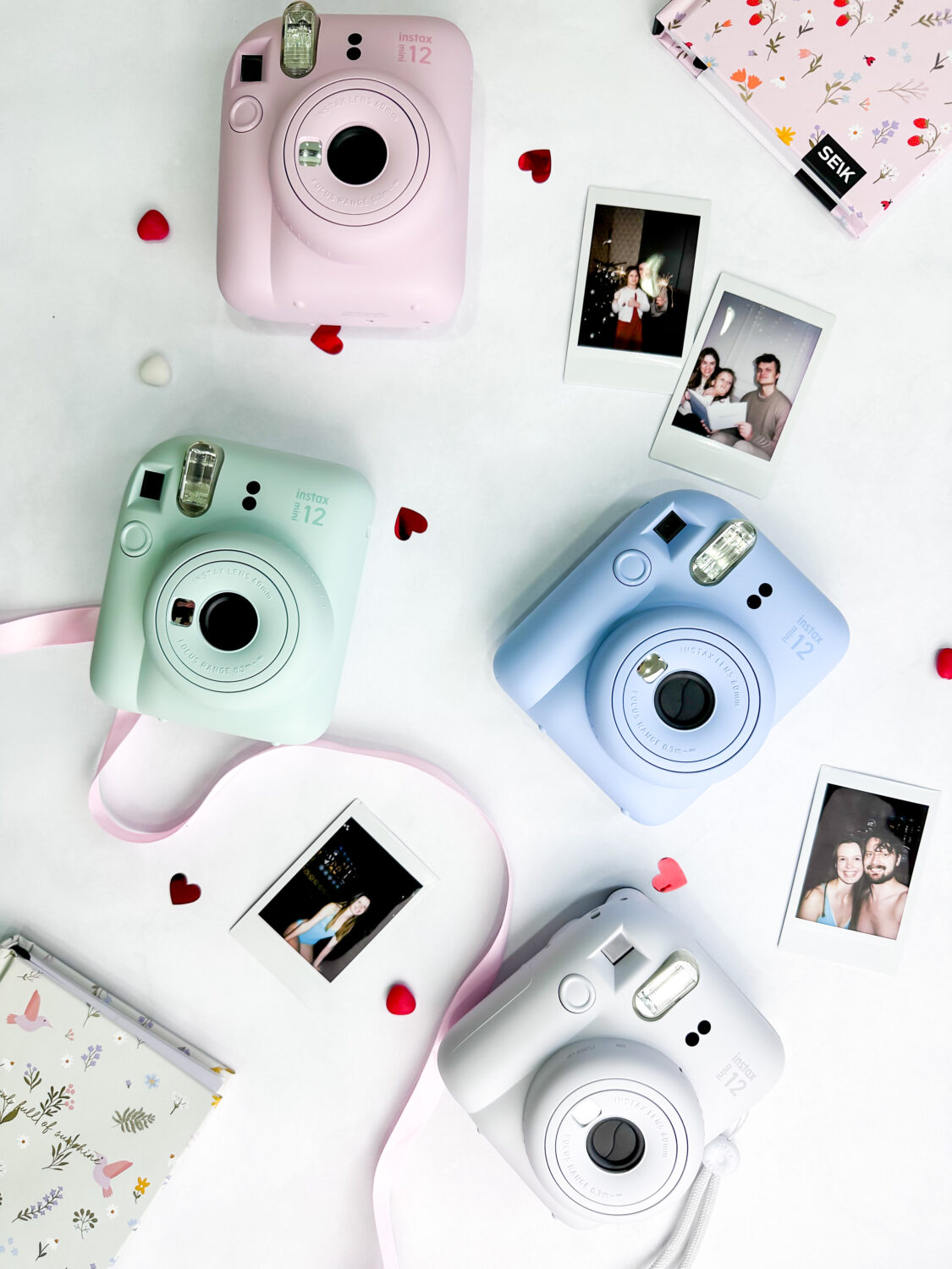 Instant Camera - Instax Mini 12 Fujifilm