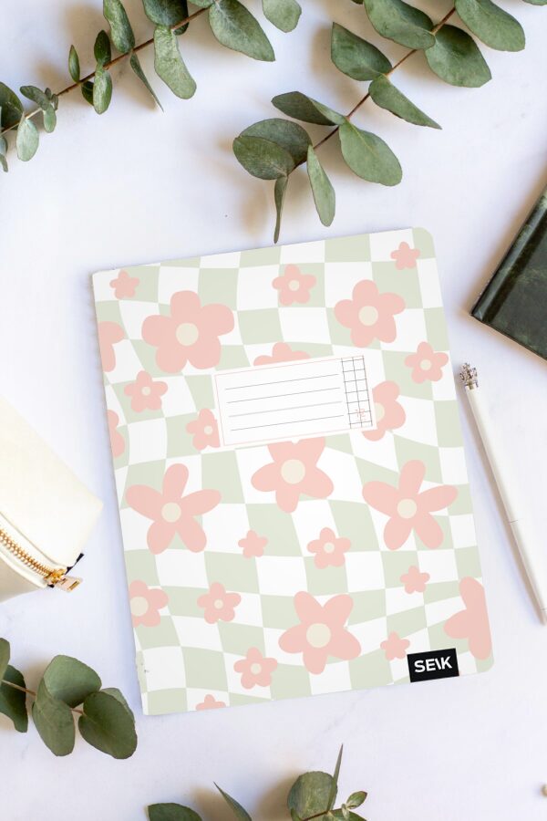 Squared notebook (12 sheets) - flowers