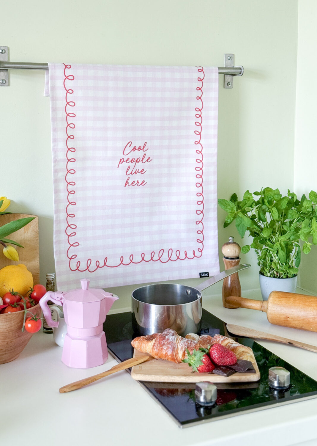 tea towel - cool people live here - Image 5