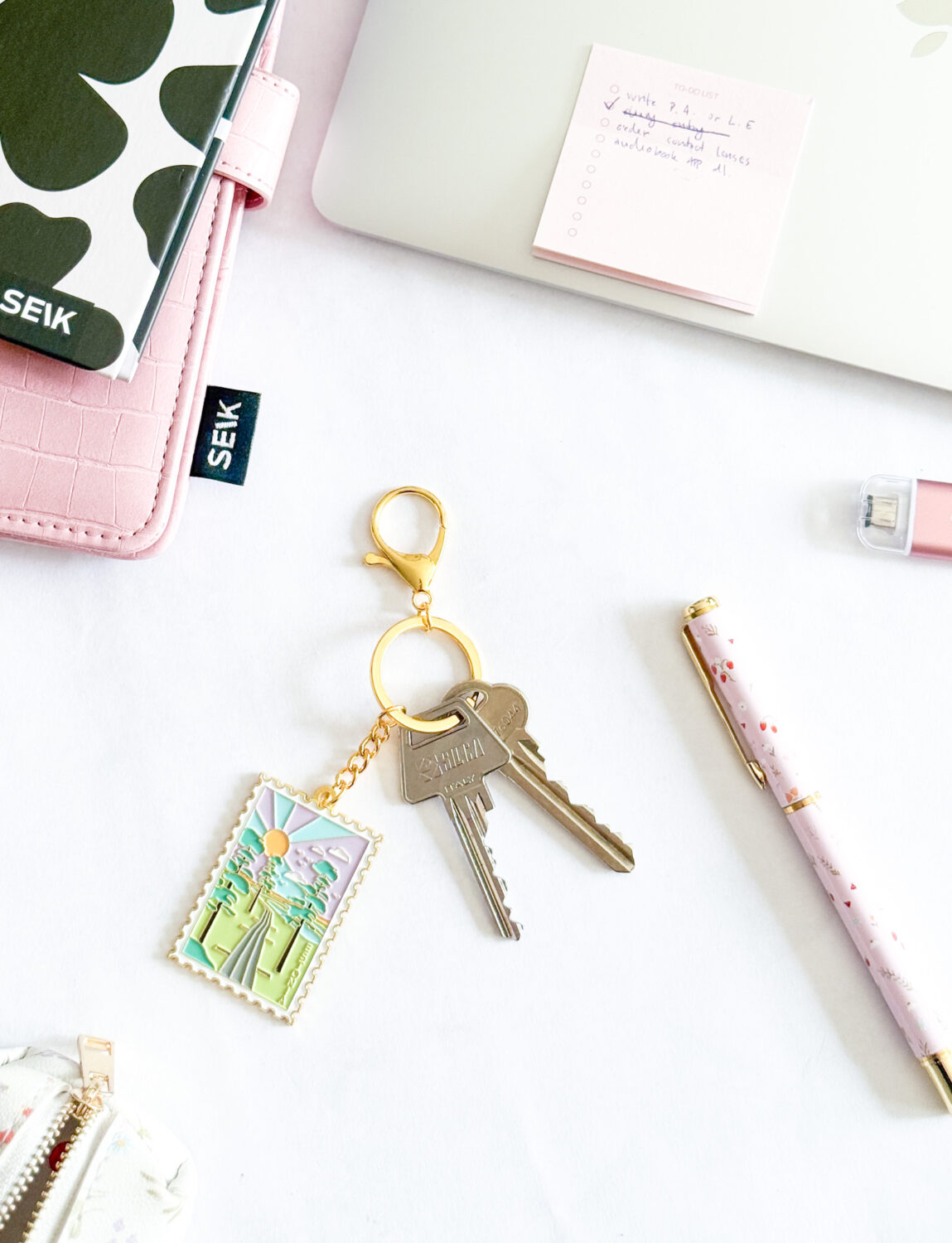 Soft enamel keychain - morning in Viru Bog - Image 6