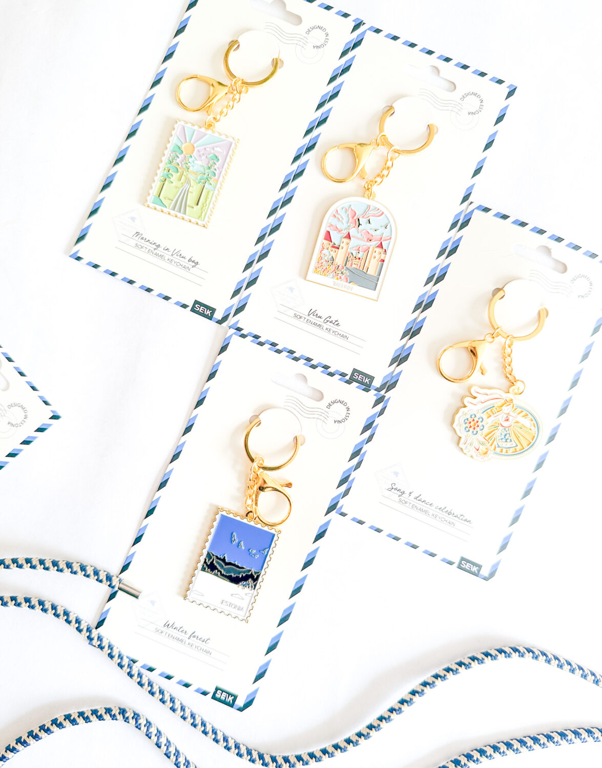 Soft enamel keychain - morning in Viru Bog - Image 5