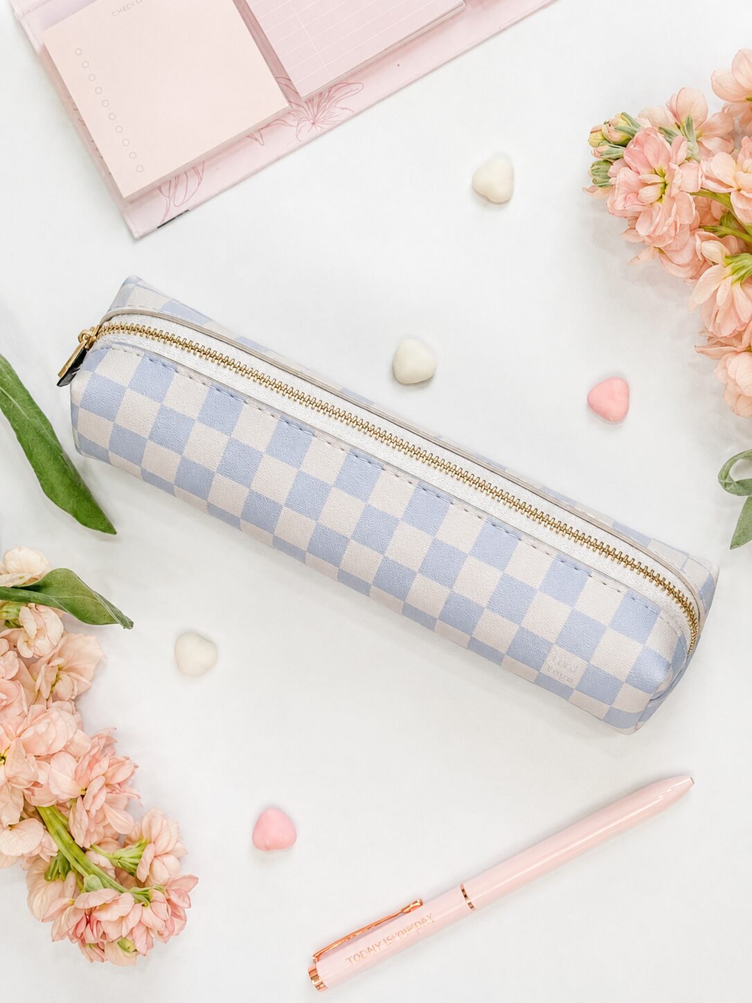 Pencil case - checkerboard (blue-white)
